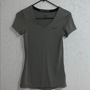 Nike pro workout shirt